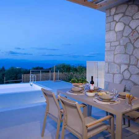 Ionian Harmony فيلة Tsoukaládhes